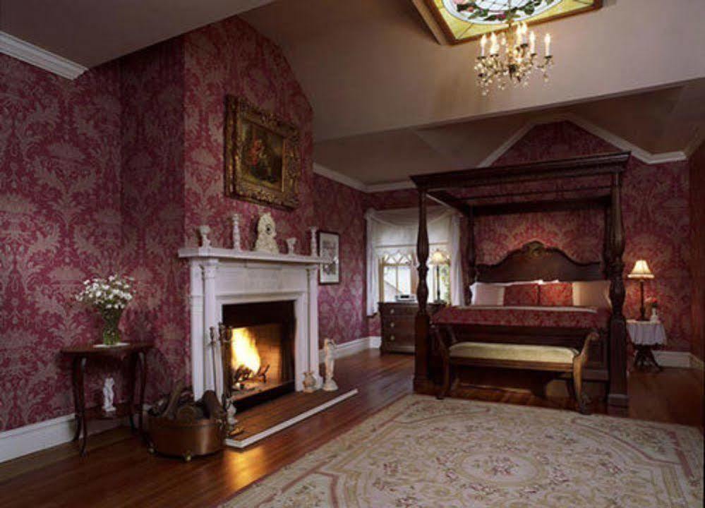 The Pink Mansion Panzió Calistoga Kültér fotó